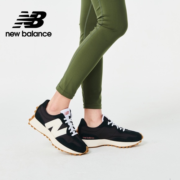 New Balance 327
Women's Black/White （WS327BL） - Picture 3 of 8
